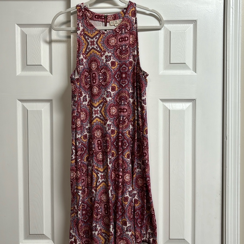 Pink Rose Sleeveless Paisley Midi Dress in Burgundy and Mustard